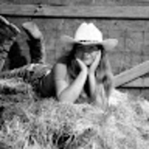 Meet your Posher, Savannah